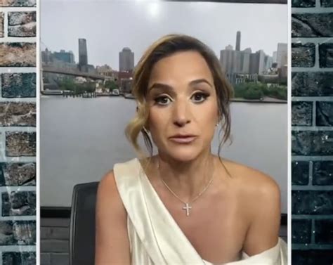 ESPNs Dianna Russinis Outfit Went Viral During Pat。